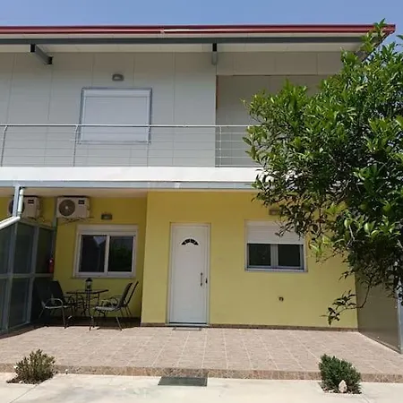 Lida's House * Loutráki