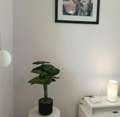 Lida's House 아파트 루트라키