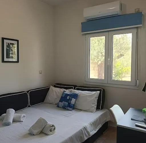 Lida's House Loutráki