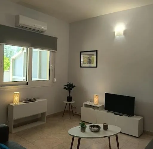 Lida's House 루트라키